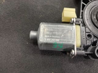 bontott SKODA OCTAVIA III Bal első Ablakemelő Motor