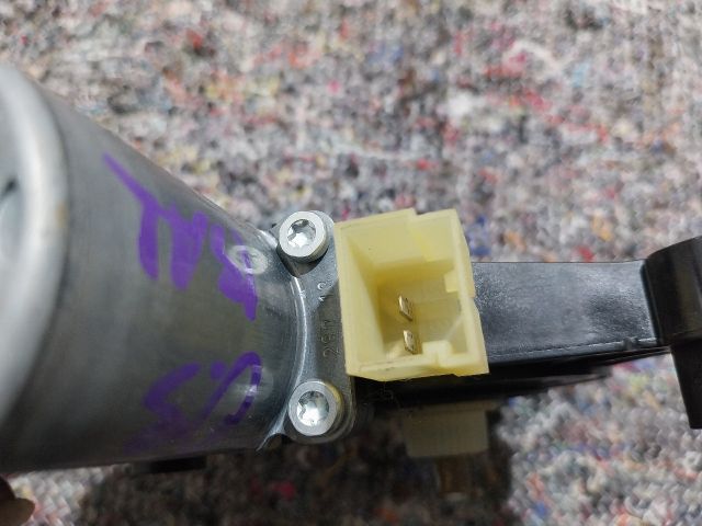 bontott SKODA OCTAVIA III Bal első Ablakemelő Motor