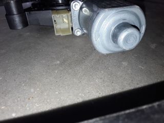 bontott SKODA OCTAVIA III Bal első Ablakemelő Szerkezet (Elektromos)