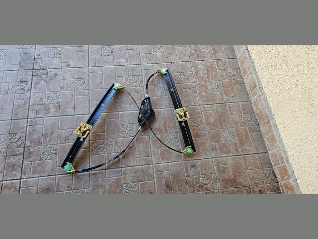 bontott SKODA OCTAVIA III Bal első Ablakemelő Szerkezet (Elektromos)