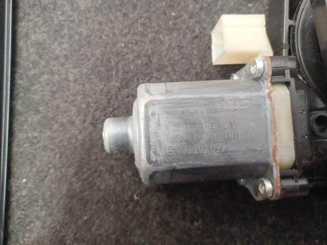 bontott SKODA OCTAVIA III Bal első Ablakemelő Szerkezet (Elektromos)