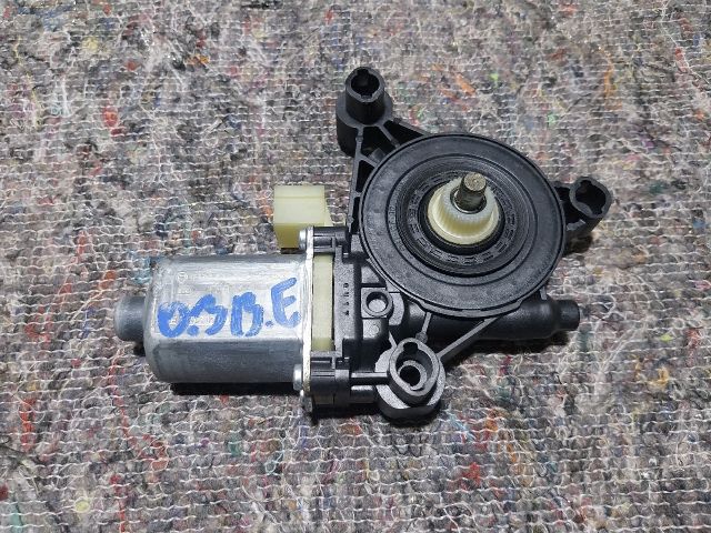 bontott SKODA OCTAVIA III Bal első Ablakemelő Szerkezet (Elektromos)