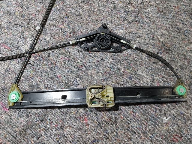 bontott SKODA OCTAVIA III Bal első Ablakemelő Szerkezet (Elektromos)