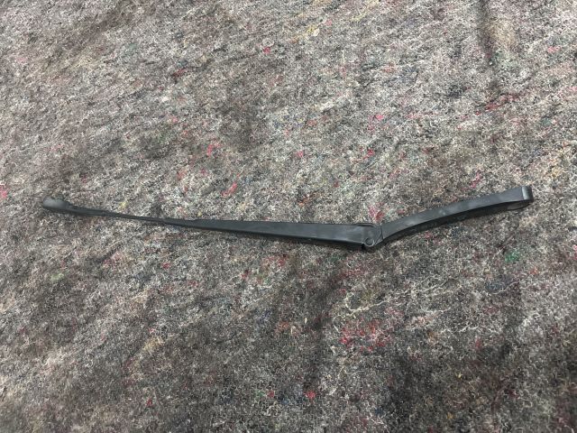 bontott SKODA OCTAVIA III Bal első Ablaktörlő Kar