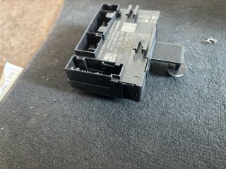 bontott SKODA OCTAVIA III Bal első Ajtó Vezérlőegység