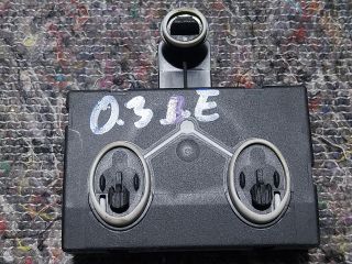 bontott SKODA OCTAVIA III Bal első Ajtó Vezérlőegység