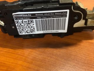 bontott SKODA OCTAVIA III Bal első Ajtózár