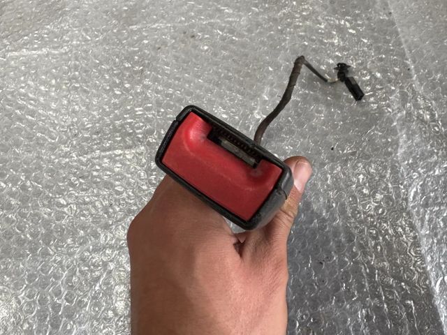 bontott SKODA OCTAVIA III Bal első Biztonsági Öv Csat