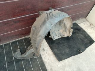 bontott SKODA OCTAVIA III Bal első Első Dobbetét (Kerékjárati, Műanyag)