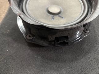 bontott SKODA OCTAVIA III Bal első Hangszóró