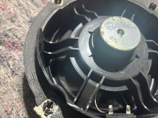 bontott SKODA OCTAVIA III Bal első Hangszóró