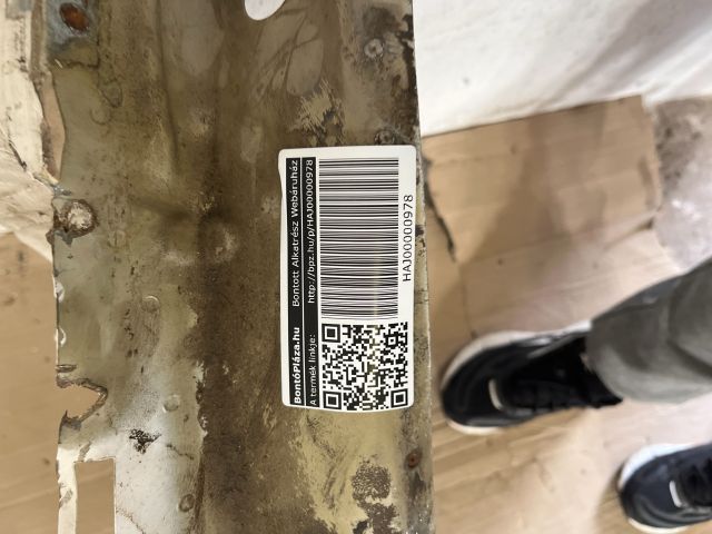 bontott SKODA OCTAVIA III Bal első Hossznyúlvány