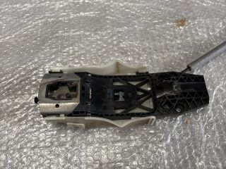 bontott SKODA OCTAVIA III Bal első Kilincs Hátulja