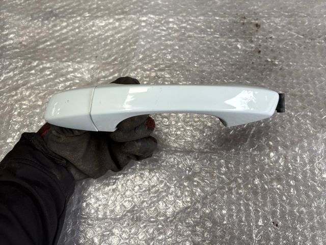 bontott SKODA OCTAVIA III Bal első Külső Kilincs