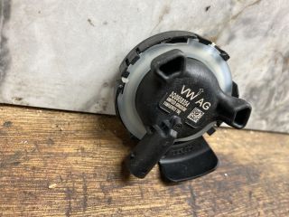 bontott SKODA OCTAVIA III Bal első Oldal Ütközés Érzékelő