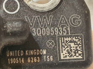 bontott SKODA OCTAVIA III Bal első Oldal Ütközés Érzékelő