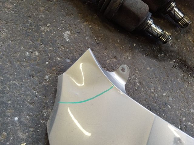 bontott SKODA OCTAVIA III Bal első Sárvédő