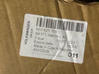 bontott SKODA OCTAVIA III Bal első Sárvédő