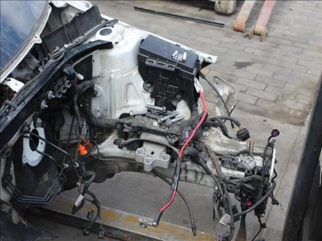 bontott SKODA OCTAVIA III Bal első Ütközéscsillapító