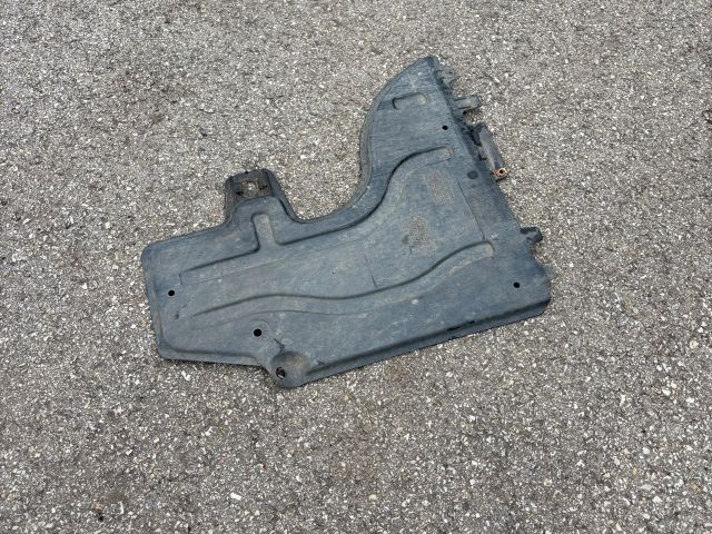 bontott SKODA OCTAVIA III Bal Fenéklemez