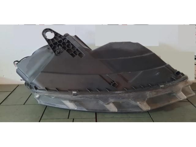 bontott SKODA OCTAVIA III Bal Fényszóró