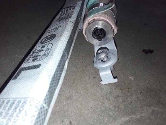 bontott SKODA OCTAVIA III Bal Függönylégzsák és Oldallégzsák