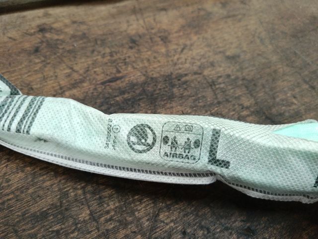 bontott SKODA OCTAVIA III Bal Függönylégzsák és Oldallégzsák