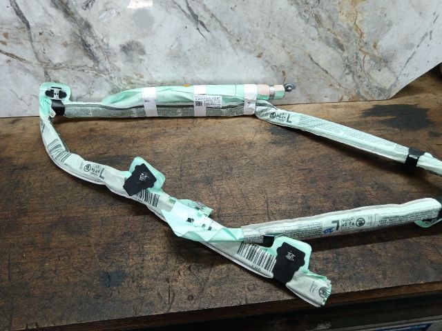 bontott SKODA OCTAVIA III Bal Függönylégzsák és Oldallégzsák