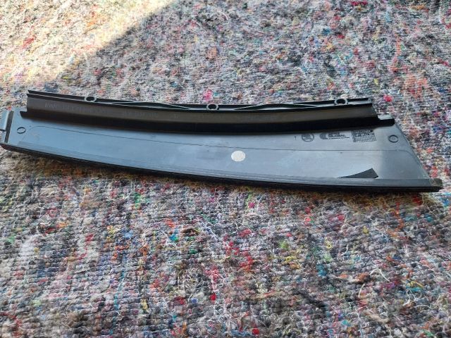 bontott SKODA OCTAVIA III Bal hátsó Ablak Díszléc