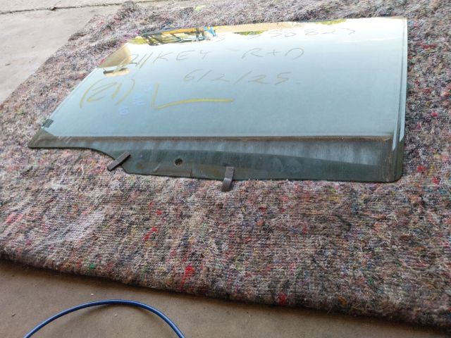 bontott SKODA OCTAVIA III Bal hátsó Ablak