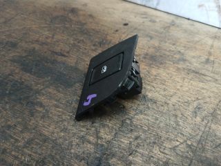 bontott SKODA OCTAVIA III Bal hátsó Ablakemelő Kapcsoló