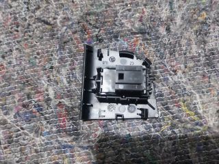 bontott SKODA OCTAVIA III Bal hátsó Ablakemelő Kapcsoló