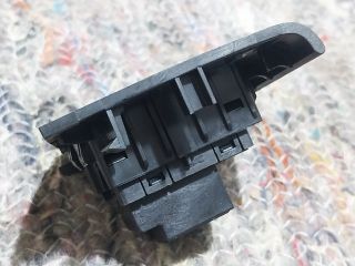 bontott SKODA OCTAVIA III Bal hátsó Ablakemelő Kapcsoló