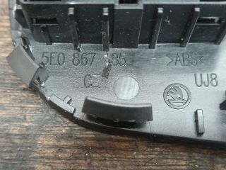 bontott SKODA OCTAVIA III Bal hátsó Ablakemelő Kapcsoló