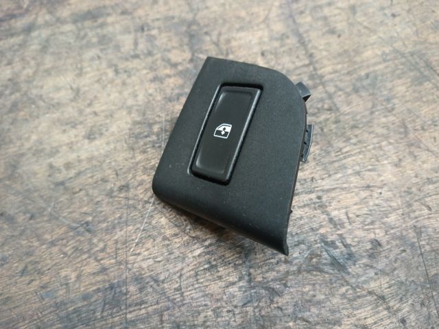 bontott SKODA OCTAVIA III Bal hátsó Ablakemelő Kapcsoló