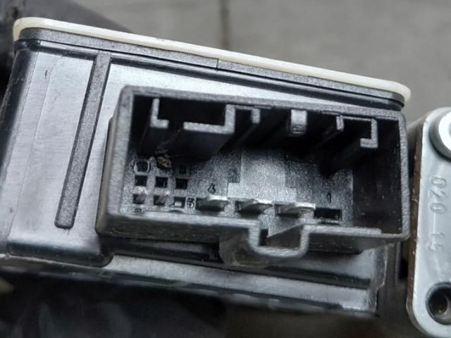 bontott SKODA OCTAVIA III Bal hátsó Ablakemelő Motor