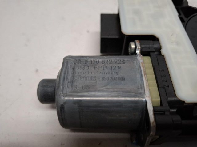 bontott SKODA OCTAVIA III Bal hátsó Ablakemelő Motor