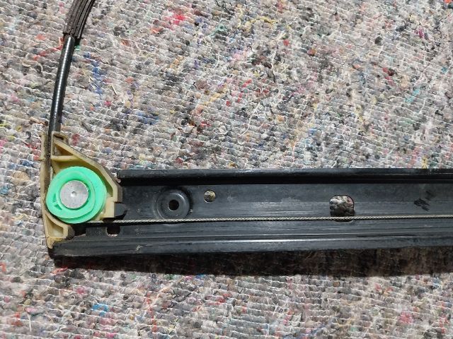 bontott SKODA OCTAVIA III Bal hátsó Ablakemelő Szerkezet (Elektromos)