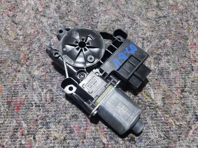 bontott SKODA OCTAVIA III Bal hátsó Ablakemelő Szerkezet (Elektromos)