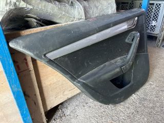 bontott SKODA OCTAVIA III Bal hátsó Ajtó Kárpit