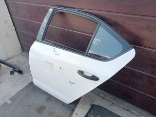 bontott SKODA OCTAVIA III Bal hátsó Ajtó (Részeivel)