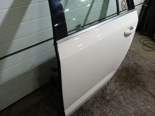 bontott SKODA OCTAVIA III Bal hátsó Ajtó (Részeivel)