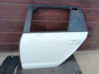 bontott SKODA OCTAVIA III Bal hátsó Ajtó (Részeivel)