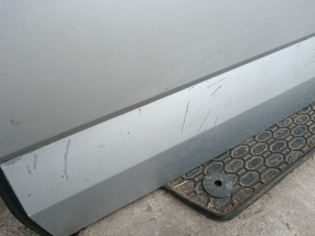 bontott SKODA OCTAVIA III Bal hátsó Ajtó (Részeivel)