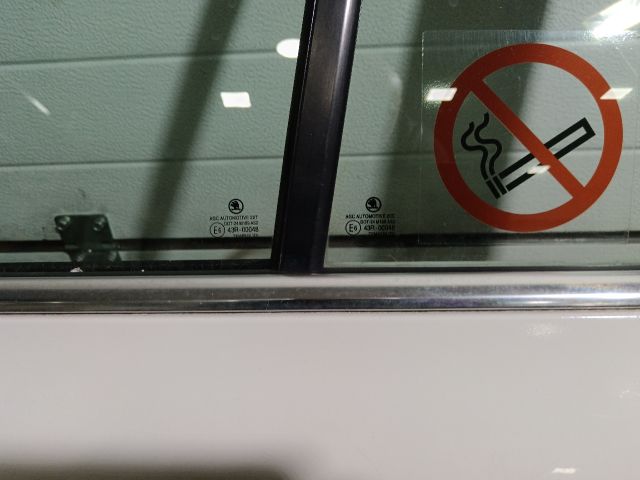 bontott SKODA OCTAVIA III Bal hátsó Ajtó (Részeivel)