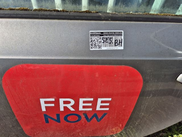 bontott SKODA OCTAVIA III Bal hátsó Ajtó (Részeivel)