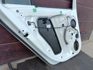 bontott SKODA OCTAVIA III Bal hátsó Ajtó (Részeivel)