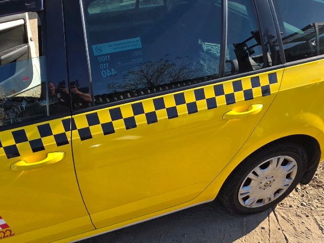 bontott SKODA OCTAVIA III Bal hátsó Ajtó (Üres lemez)