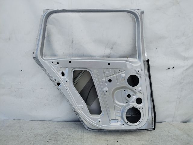 bontott SKODA OCTAVIA III Bal hátsó Ajtó (Üres lemez)