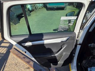 bontott SKODA OCTAVIA III Bal hátsó Ajtó (Üres lemez)